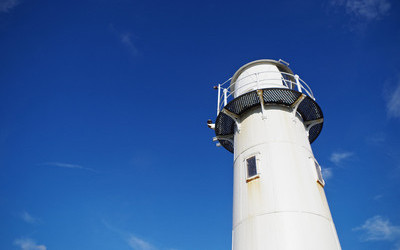 lighthouse2.jpg